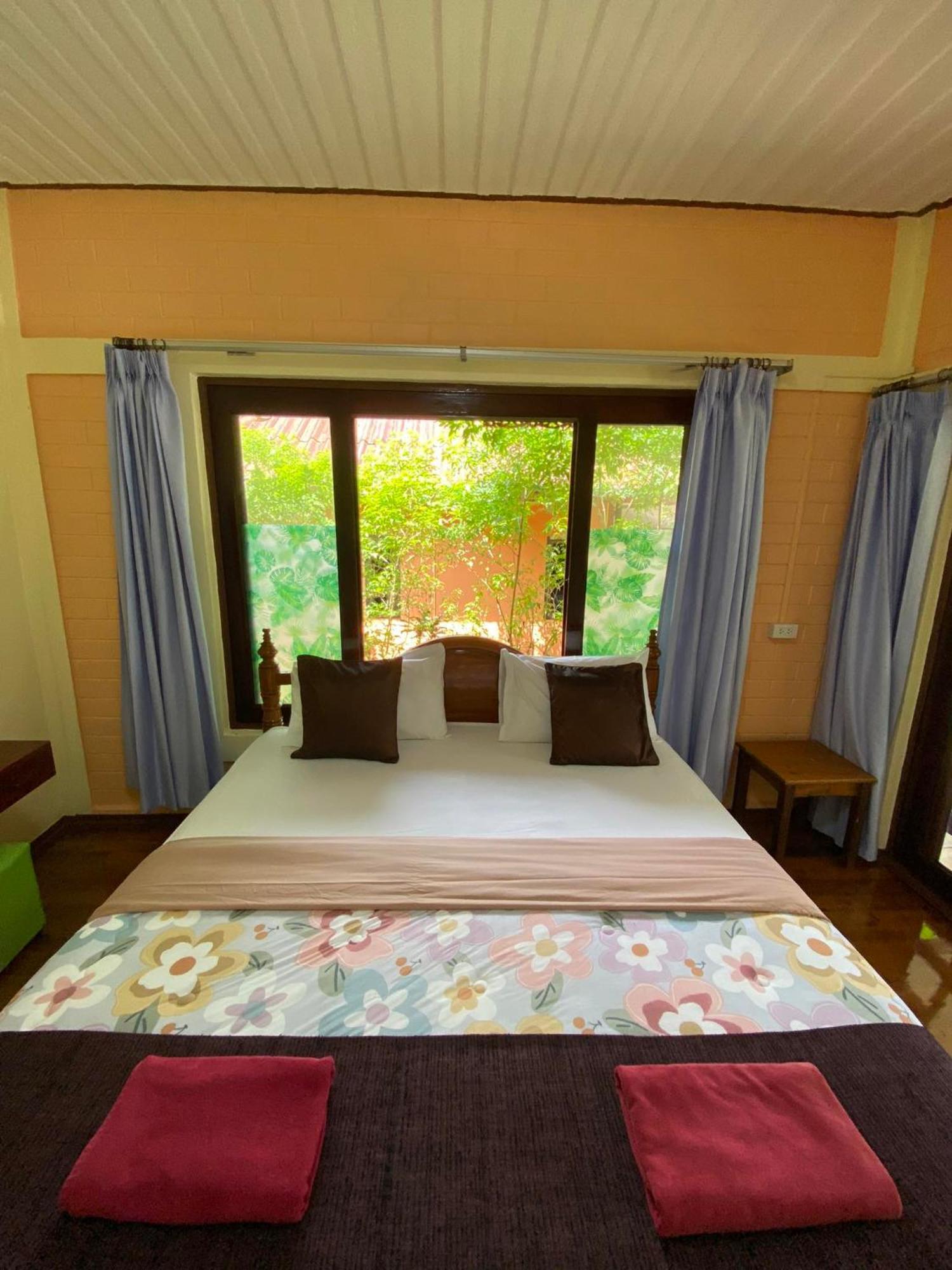 Khao Sok Nung House Hotel Khao Sok National Park Bagian luar foto